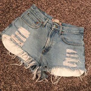 Levi Jean Shorts